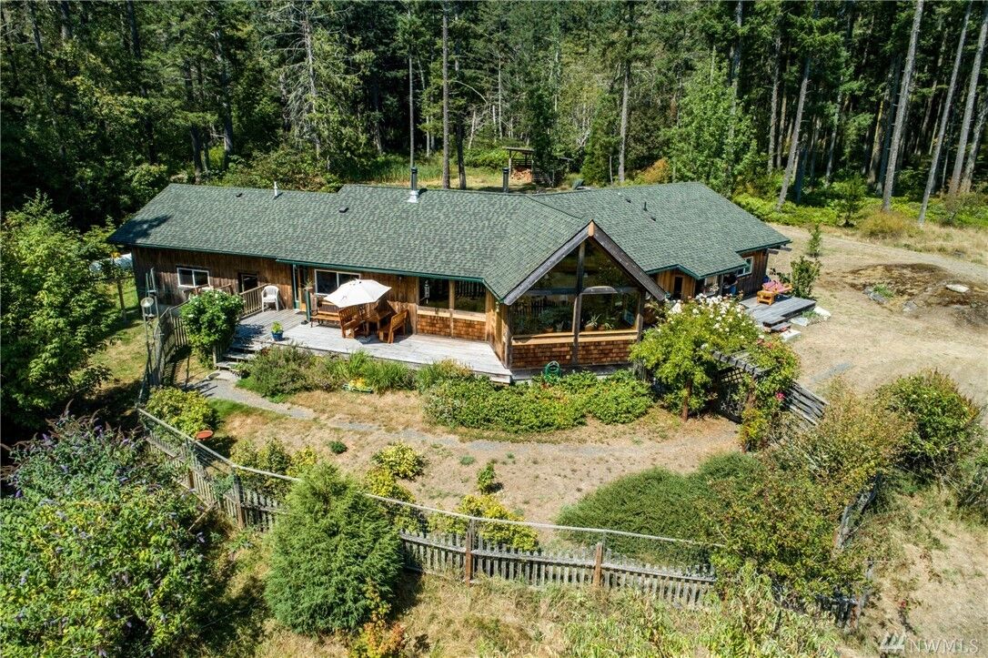Property Photo: 588 Misty Isle Dr WA 98250