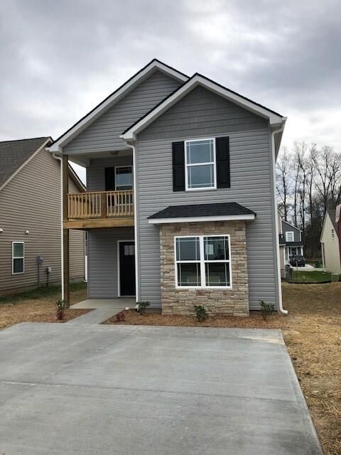 Property Photo:  103 Stonebriar Court  SC 29697 