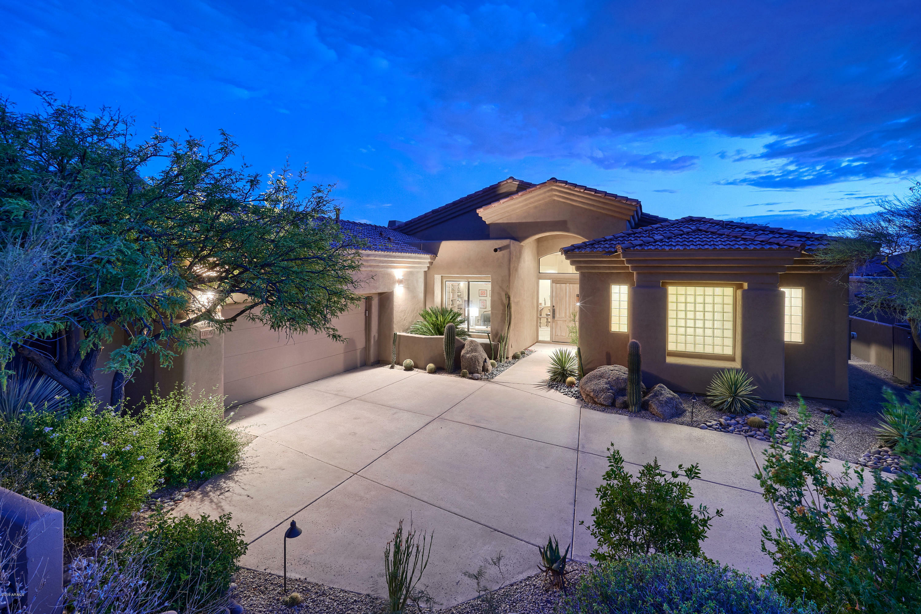 Property Photo:  11179 E Desert Vista Drive  AZ 85255 