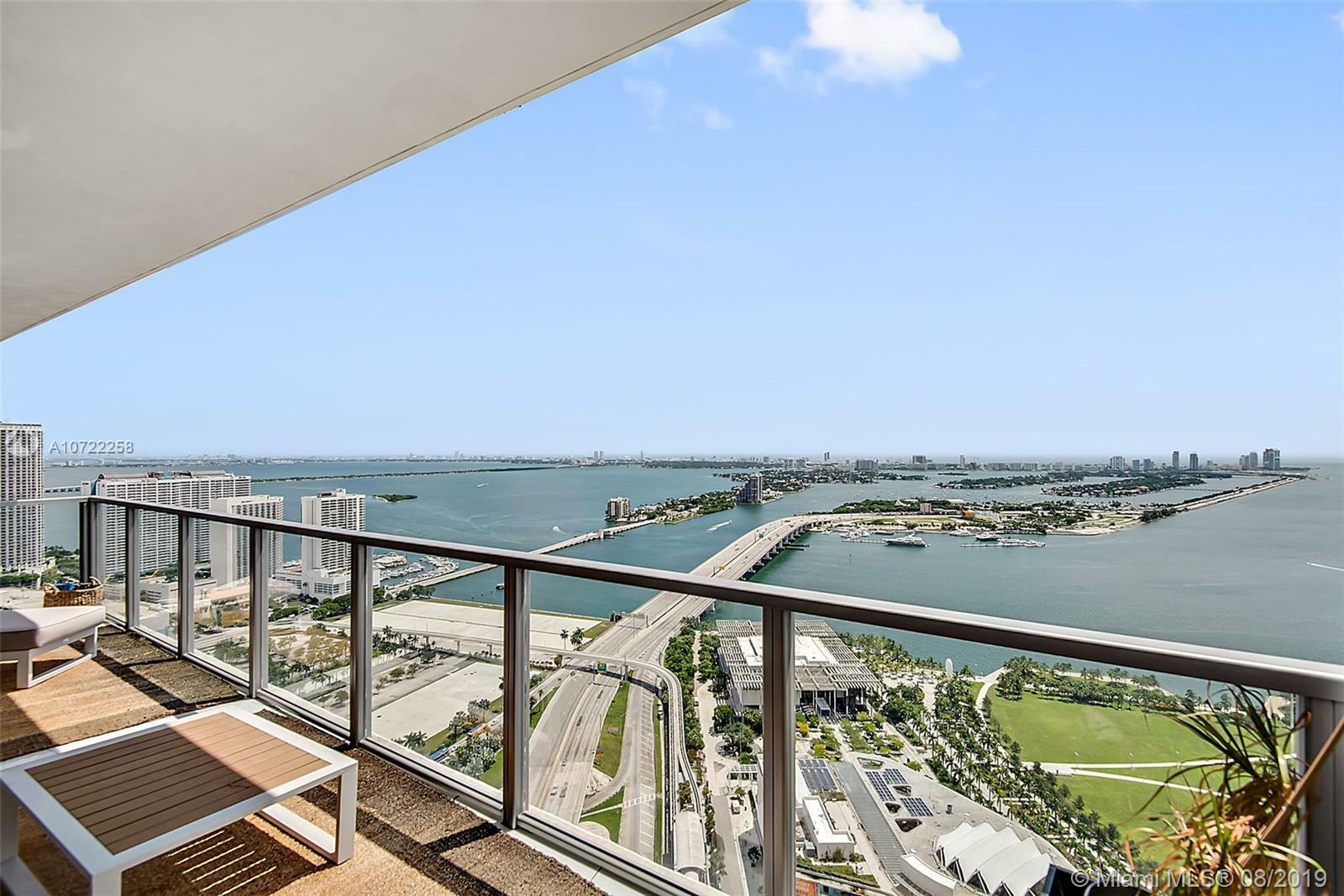 Property Photo:  1100 Biscayne Blvd 4404  FL 33132 