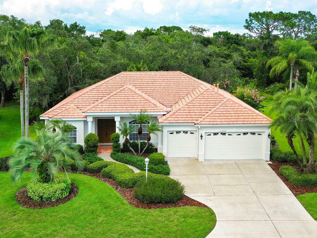 Property Photo:  11355 Rivers Bluff Circle  FL 34202 