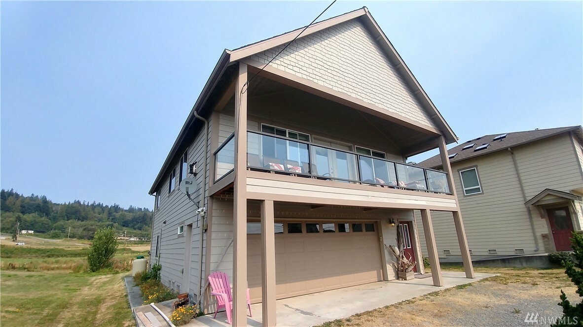 Property Photo:  146 Driftwood Shores Rd  WA 98282 