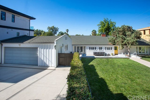 Property Photo:  4934 Brewster Drive  CA 91356 