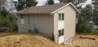 Property Photo: 620 & 622 Terrell Ave WA 98312