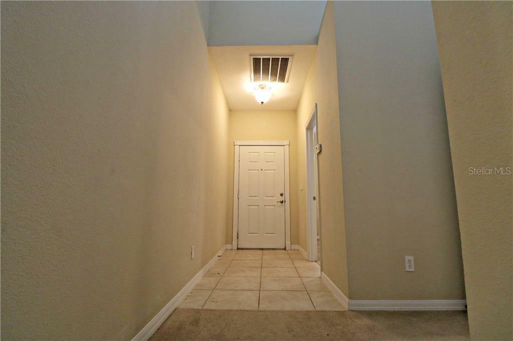 Property Photo:  2645 Rutledge Court  FL 33884 