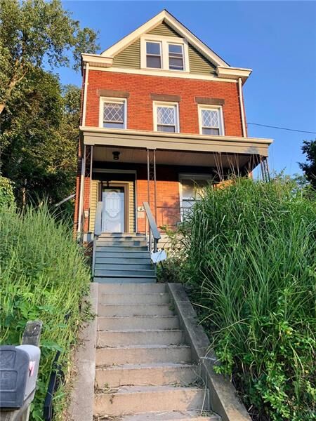 Property Photo:  450 Frayne St  PA 15207 
