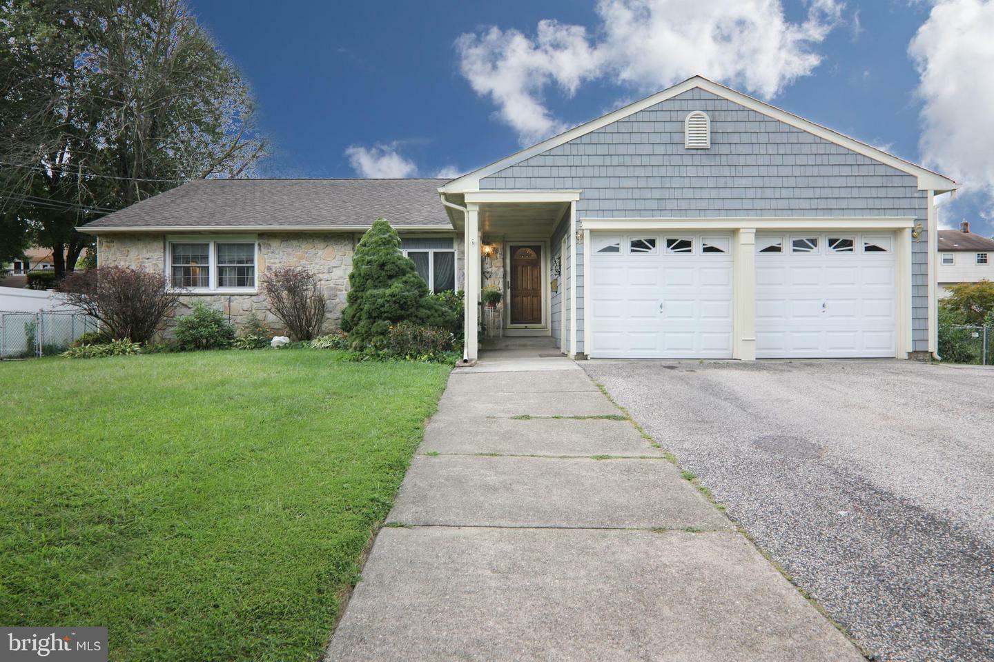 Property Photo:  2807 Chapel Ave W  NJ 08002 