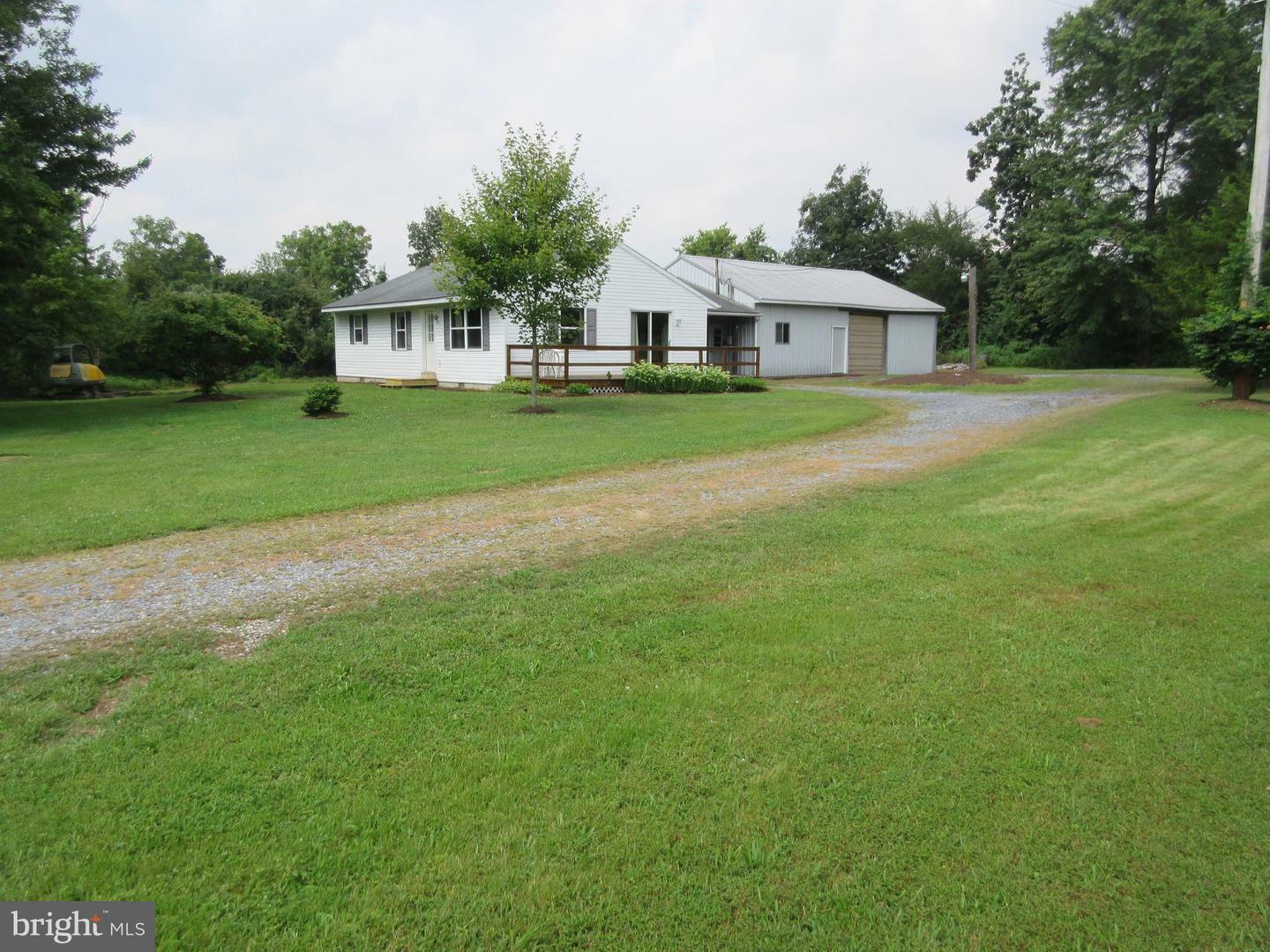 Property Photo:  8521 Old Route 22  PA 19507 