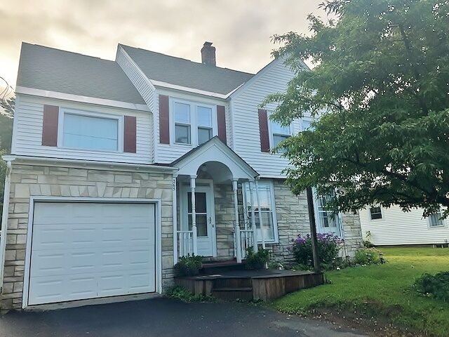 Property Photo:  265 Maple Street  VT 05661 