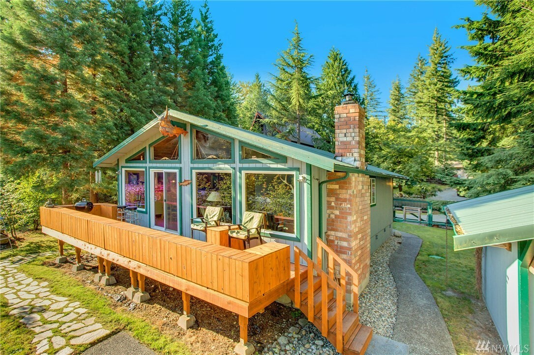 Property Photo:  44701 Fir Rd  WA 98251 