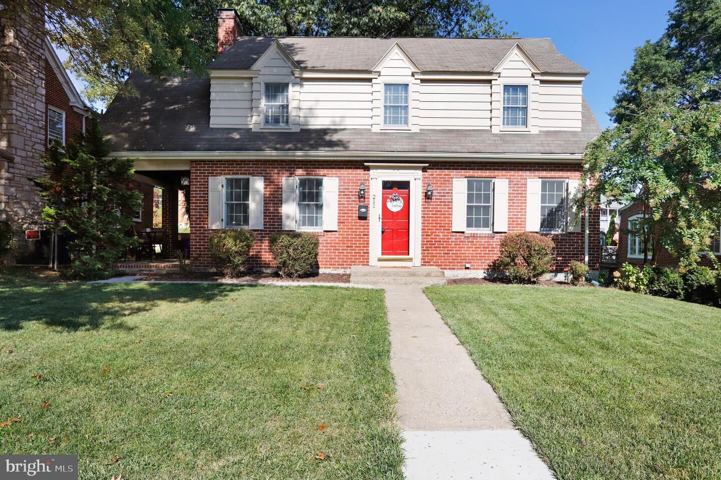 Property Photo:  211 E Irvin Avenue  MD 21742 