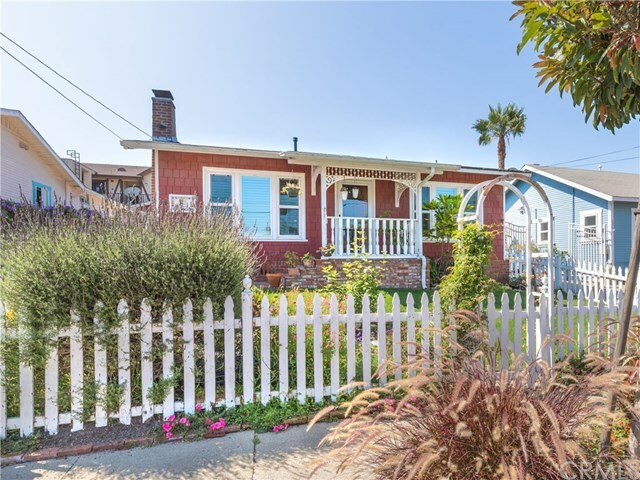 Property Photo:  120 W Sycamore Avenue  CA 90245 