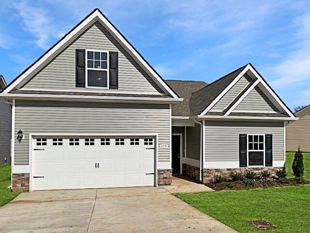 Property Photo:  205 St. Charles Place Lot 24  TN 37160 