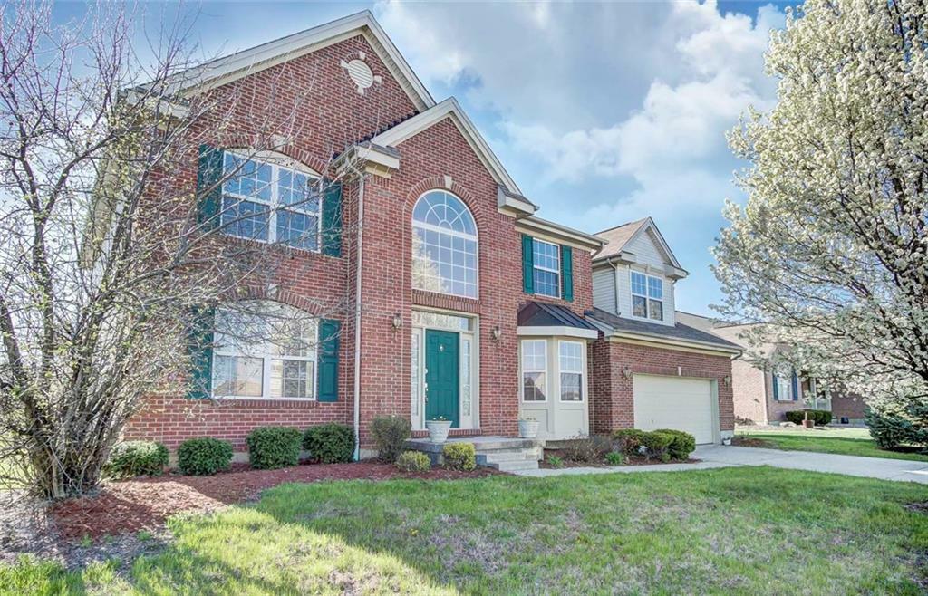 Property Photo: 1650 Middlefield Court OH 45414