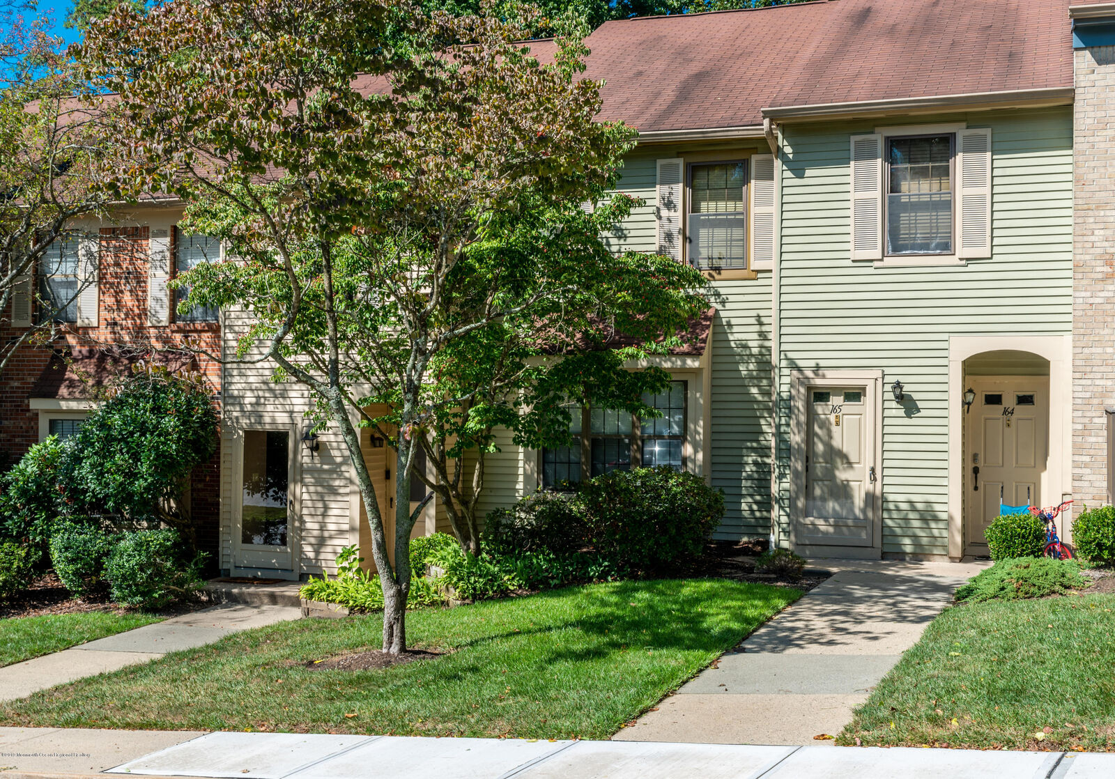 Property Photo: 162 Foxhill Court NJ 07747