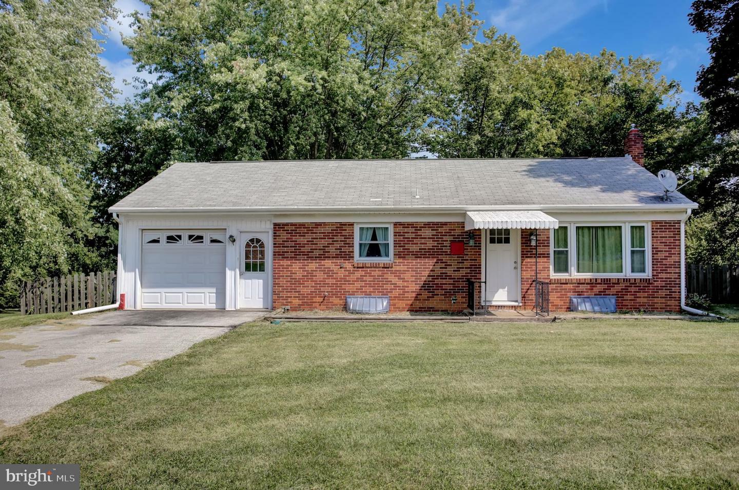 Property Photo: 3055 Cape Horn Road PA 17356