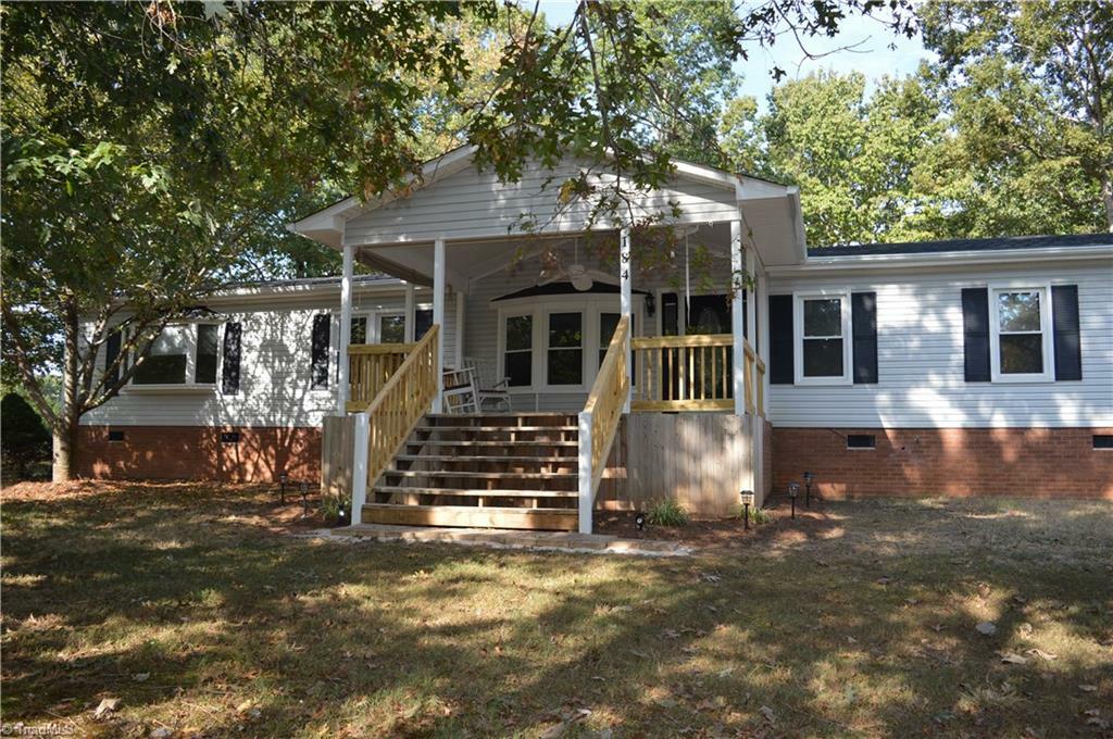 Property Photo:  184 Noel Road  NC 27048 