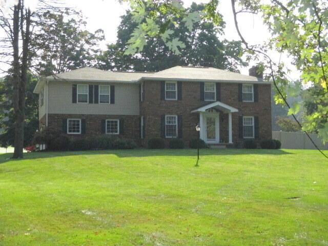 Property Photo: 1420 Club Drive OH 43050