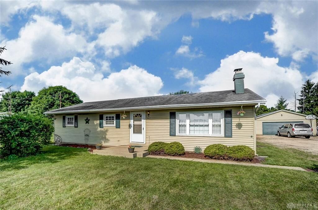 Property Photo: 3835 Folk Ream Road OH 45502