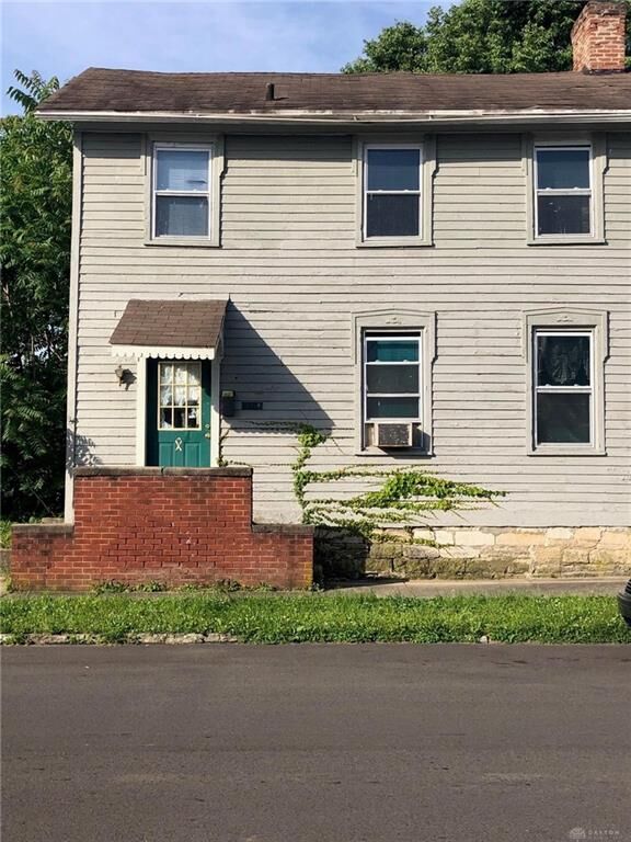 Property Photo: 320 E Franklin Street OH 45373