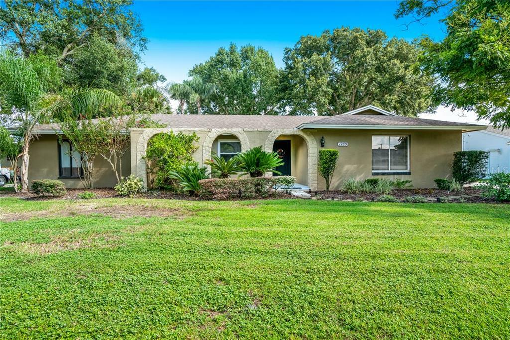 Property Photo:  1985 Hunterfield Road  FL 32751 