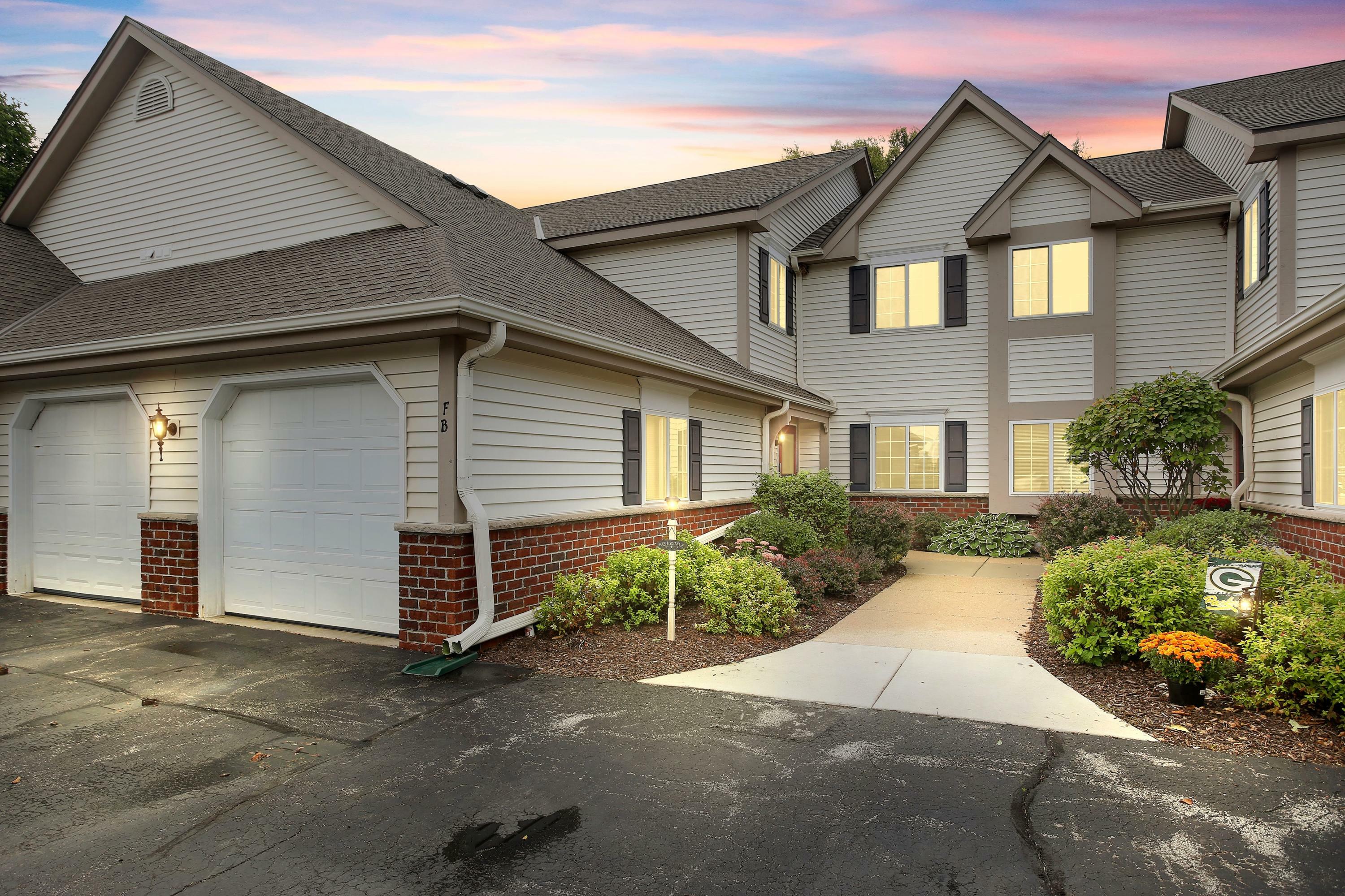 Property Photo: 636 Pewaukee Rd F WI 53072