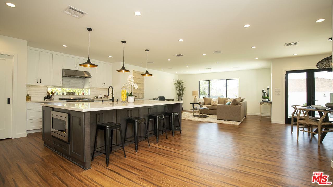 Property Photo: 7925 Beland Ave CA 90045