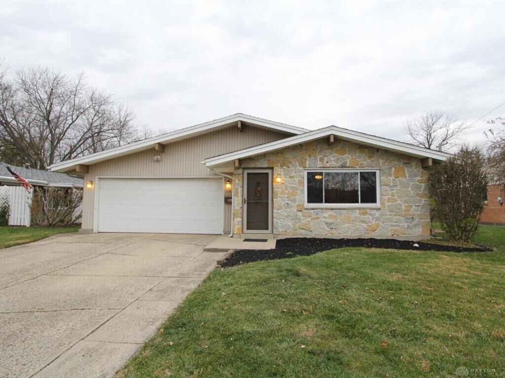 Property Photo: 1445 Beaver Creek Lane OH 45429