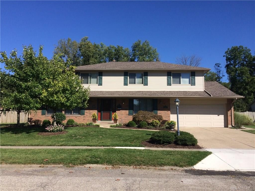 Property Photo:  5762 Pondview Drive  OH 45440 