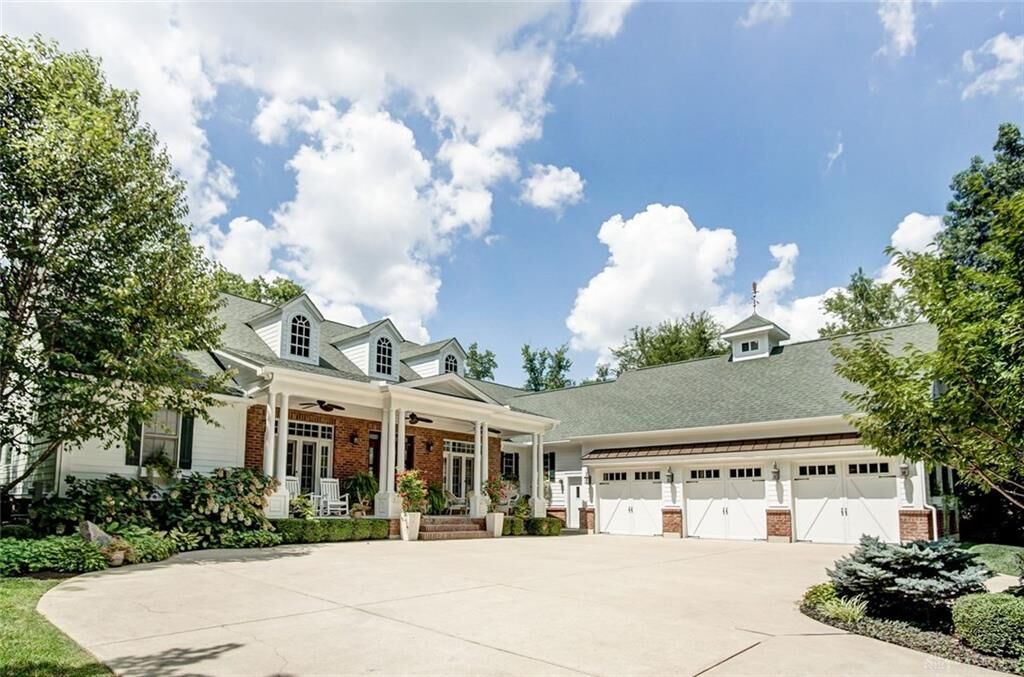 Property Photo:  7923 Country Brook Court  OH 45066 