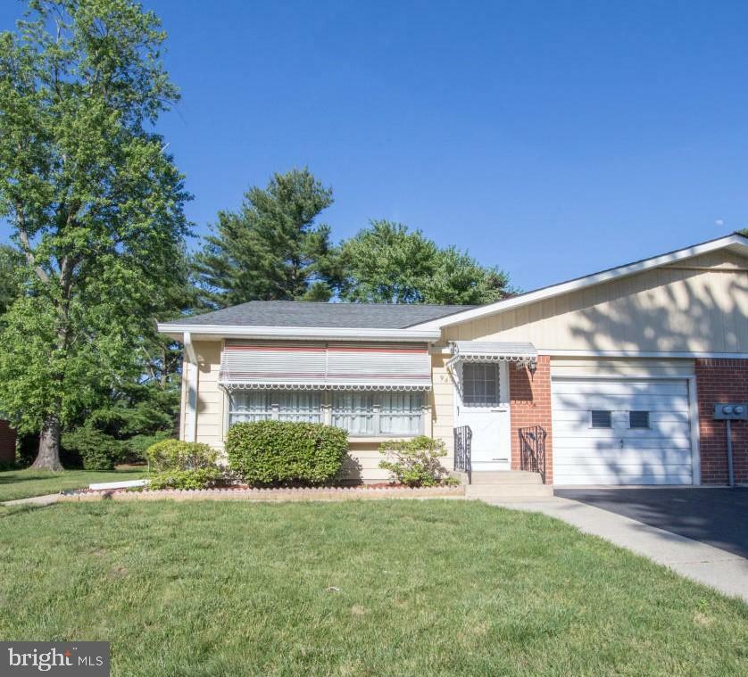 Property Photo:  9 Homestead Dr  NJ 08759 