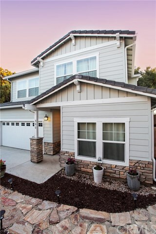 Property Photo:  390 Lily Pad Lane  CA 93465 