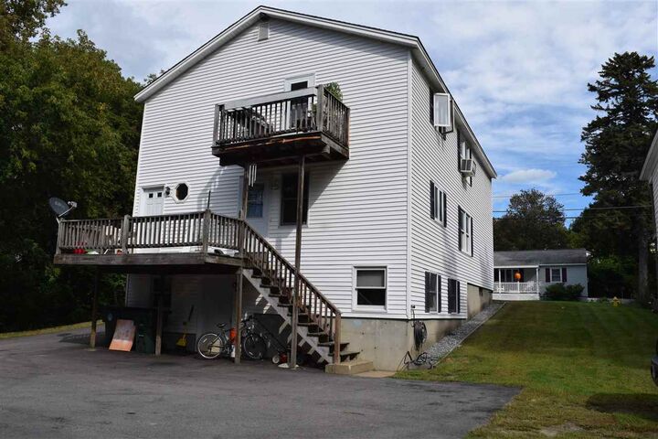 Property Photo:  198 Dunbar Street  NH 03103 