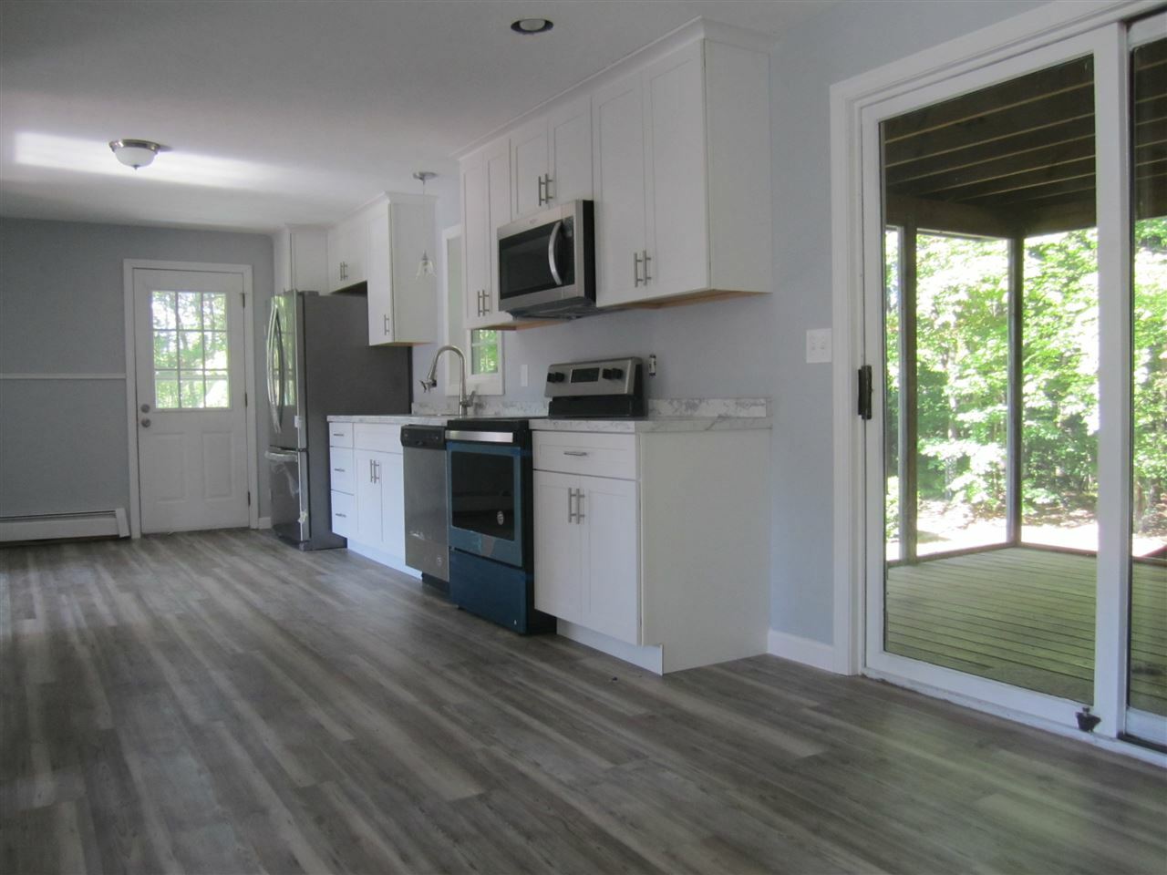 Property Photo: 13 Tower Circle NH 03303