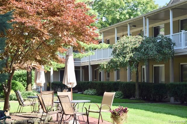 Property Photo: 475 S Adams Road 8 MI 48009