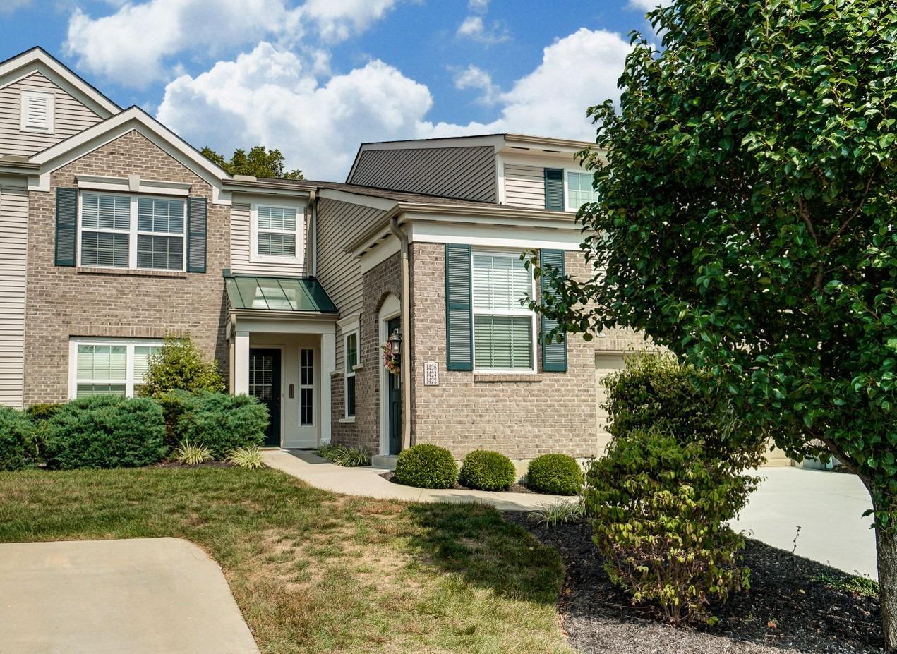Property Photo: 1426 Twin Spires Drive OH 45103