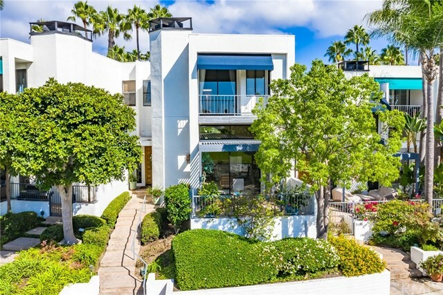 Property Photo: 5426 Heron Bay CA 90803