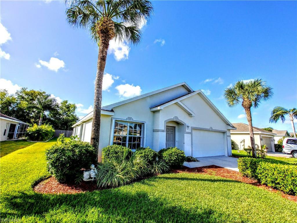 Property Photo:  15701 Beachcomber Avenue  FL 33908 