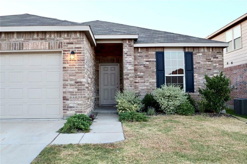Property Photo:  2425 Simmental Road  TX 76131 