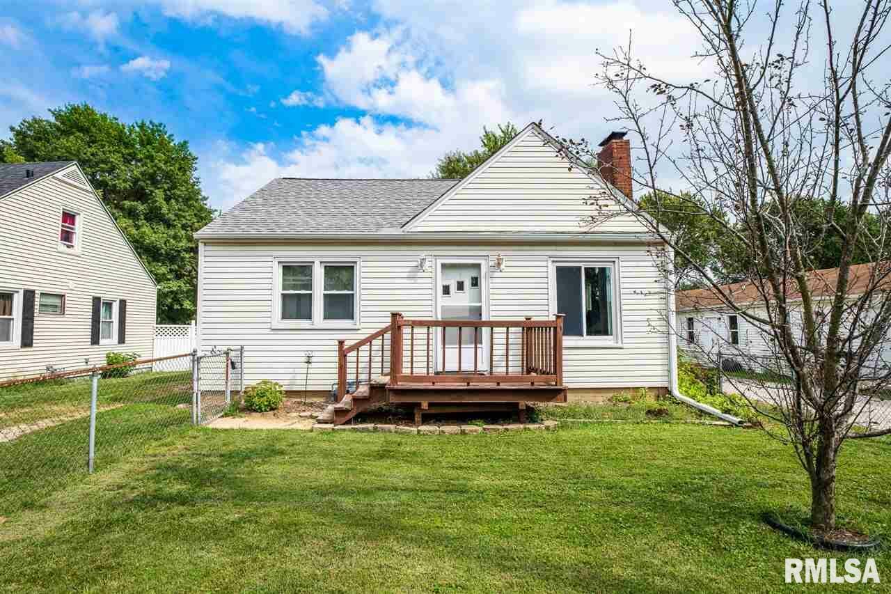 Property Photo:  146 N Stewart  IL 61610 