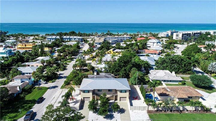 440 S Blvd Of Presidents  Sarasota FL 34236 photo
