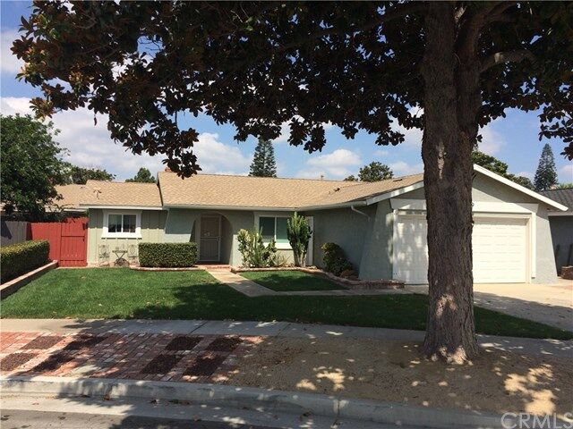 Property Photo:  1429 E Alcove Way  CA 92805 