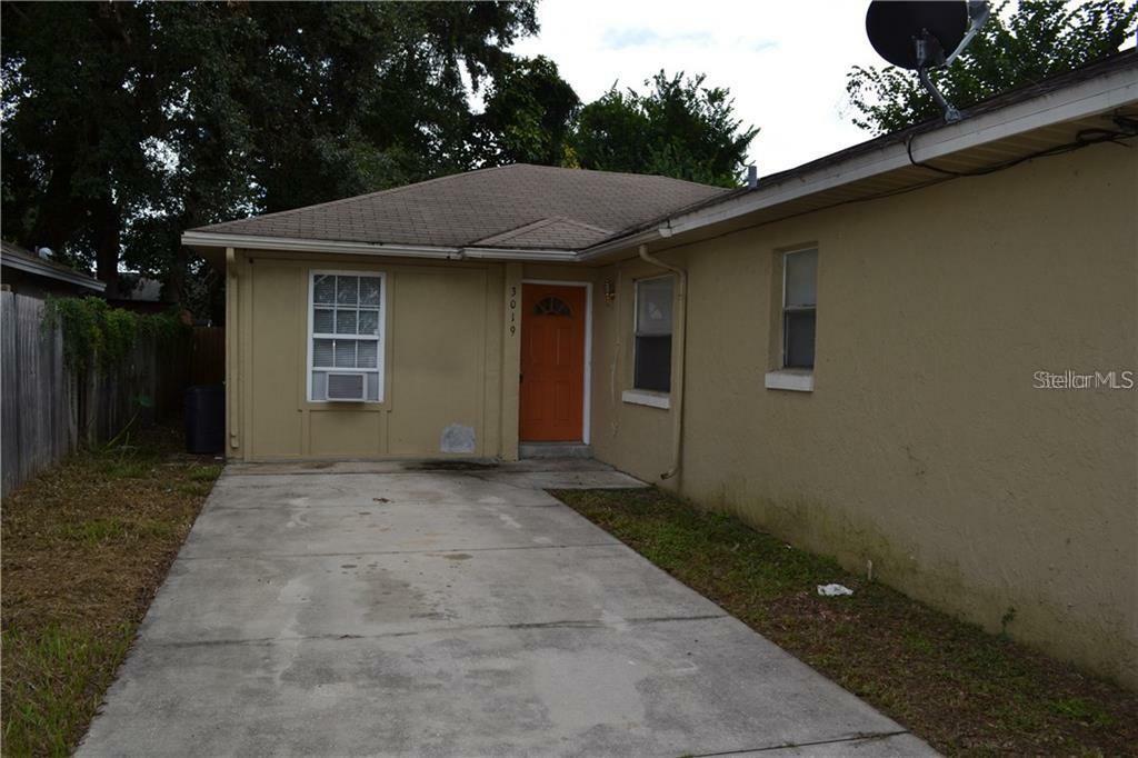 Property Photo:  3019 Center Street  FL 32806 