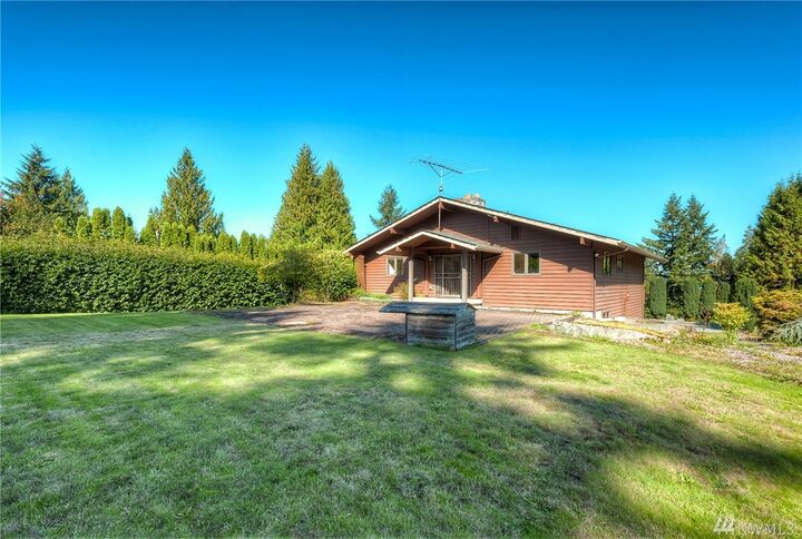 Property Photo:  12012  Maplewood Avenue  WA 98026 