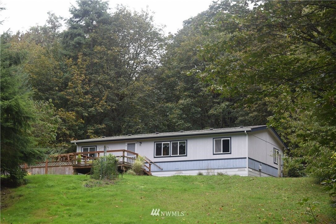 Property Photo:  27829 SW 99th Avenue  WA 98070 