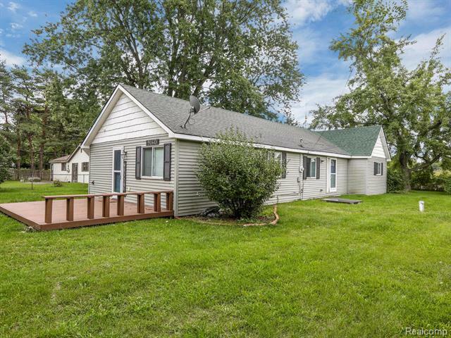 Property Photo: 9160 Davisburg Road MI 48348