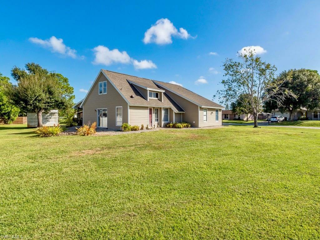 8475 Pennsylvania Blvd  Fort Myers FL 33967 photo
