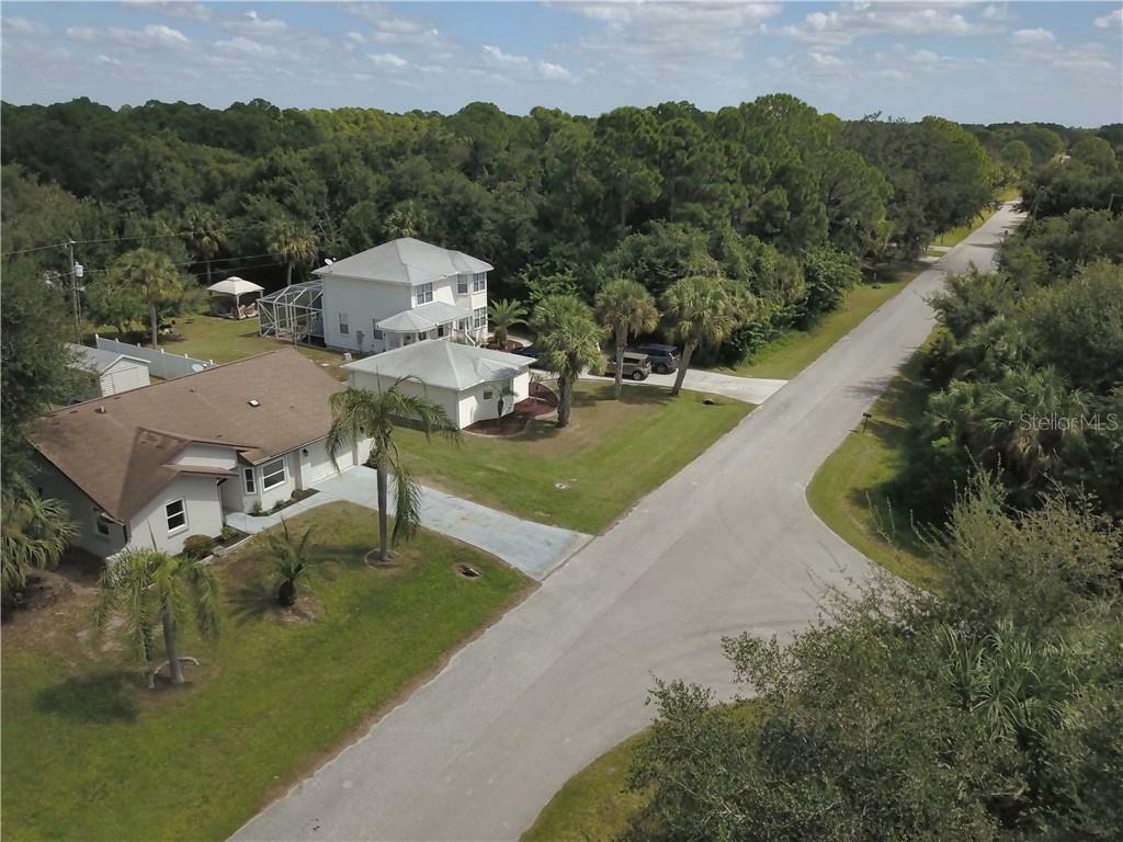 Property Photo:  17476 Quincy Avenue  FL 33948 