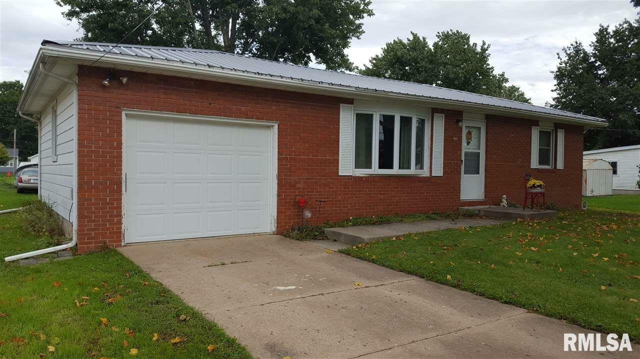 203 S Walnut  Elmwood IL 61529 photo