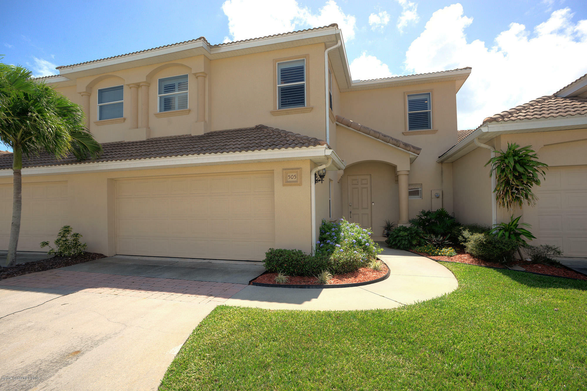 Property Photo:  505 Siena Court  FL 32937 